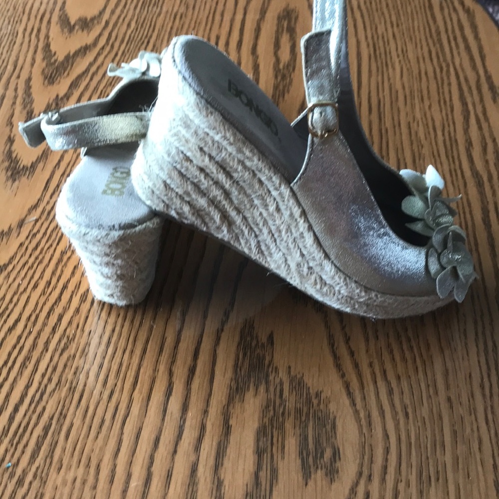 Bongo Wedges - Picture 6 of 8